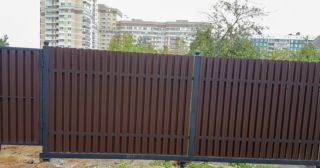 Купить распашные ворота из штакетника Барабинск, цена от 2702 руб.