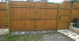 Купить распашные ворота деревянные Барабинск, цена от 2702 руб.